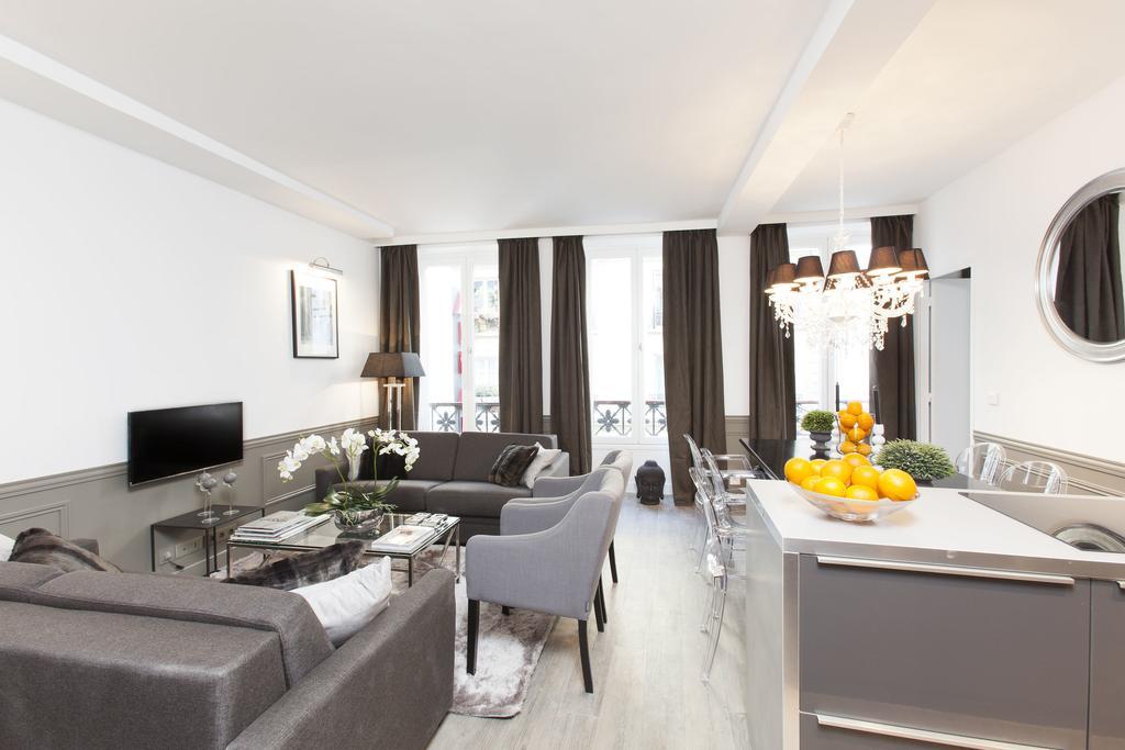 Livinparis - Luxury 3 Bedrooms Grands-Boulevards I الغرفة الصورة